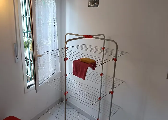 Baladi Monolocale In Centro Sanremo